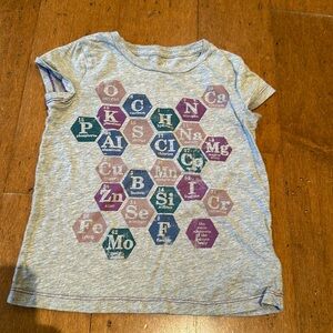 Peek tshirt (size 4/5)